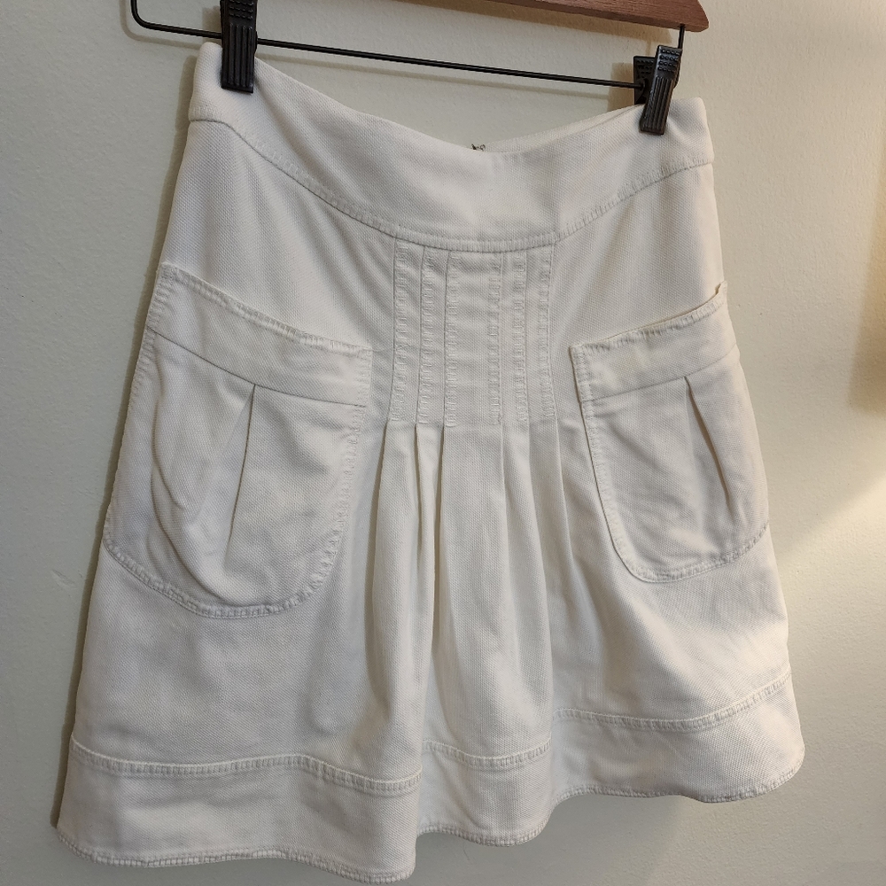 Vintage Oscar de La Renta white skirt with pockets! Size S-M